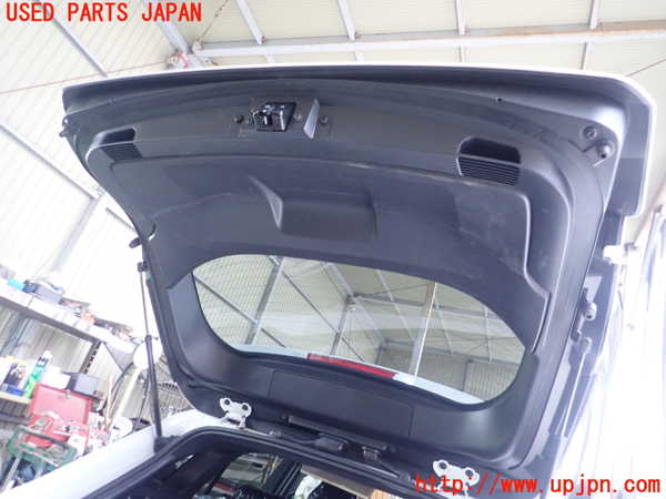 1UPJ-9237011566]カローラ ツーリング ハイブリッド(ZWE211W)バックドア リアゲート ハッチ 中古_3