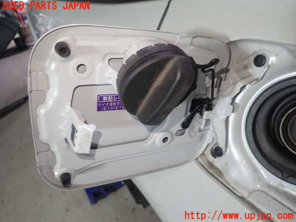 1UPJ-9237011690]カローラ ツーリング ハイブリッド(ZWE211W)フューエルリッド 中古_2