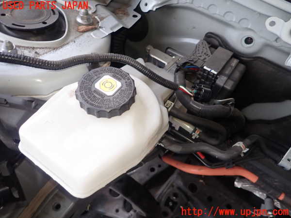 1UPJ-9237014050]カローラ ツーリング ハイブリッド(ZWE211W)ブレーキマスターシリンダー 中古_2