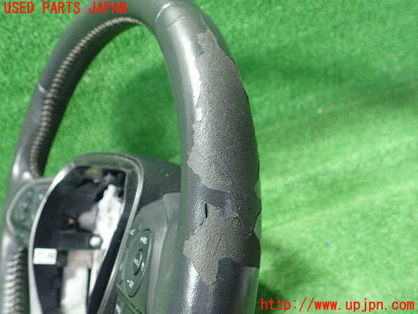 1UPJ-9237017855]カローラ ツーリング ハイブリッド(ZWE211W)ステアリングホイール 中古_2