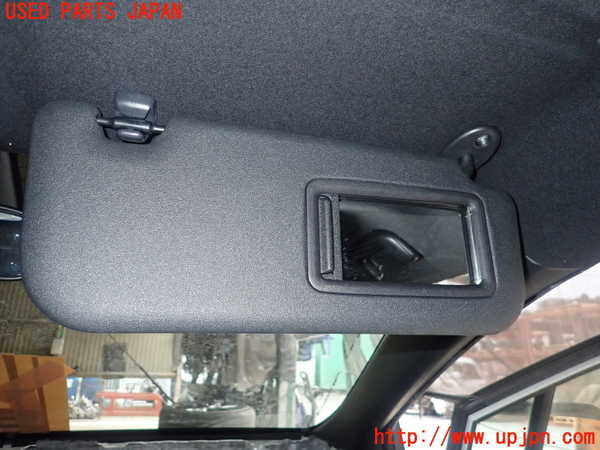 1UPJ-9237017625]カローラ ツーリング ハイブリッド(ZWE211W)室内サンバイザー右側 中古_3