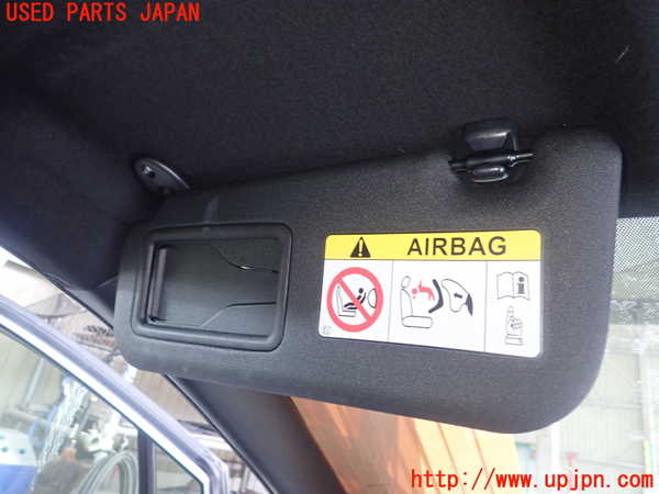 1UPJ-9237017630]カローラ ツーリング ハイブリッド(ZWE211W)室内サンバイザー左側 中古_2