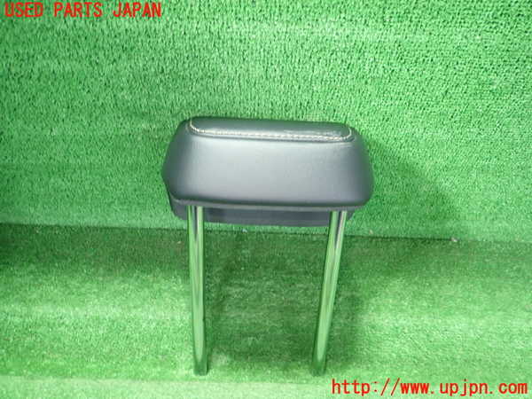 1UPJ-9237017180]カローラ ツーリング ハイブリッド(ZWE211W)左2列目ヘッドレスト 中古_2