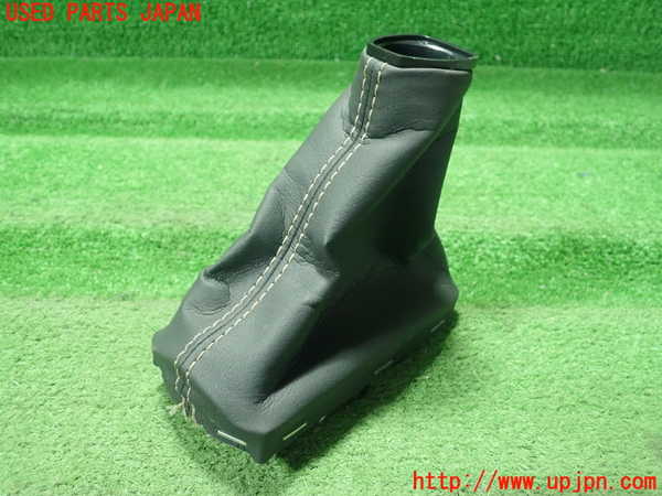 1UPJ-9237017575]カローラ ツーリング ハイブリッド(ZWE211W)シフトブーツ 中古_2