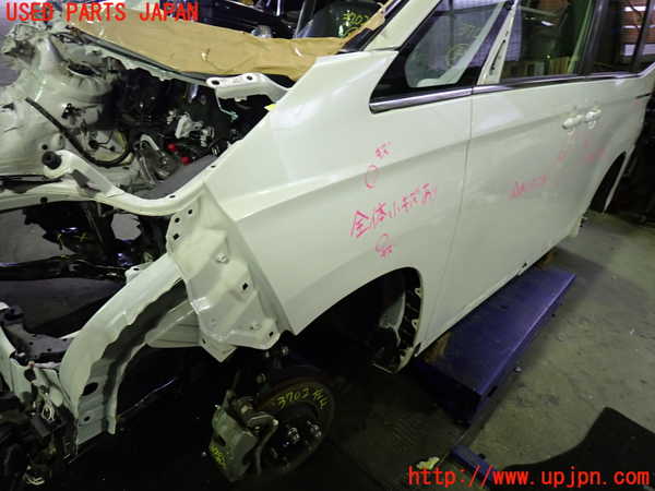 1UPJ-9237021082]ヴォクシー(ノア)(MZRA90W)左前フェンダー 中古_2