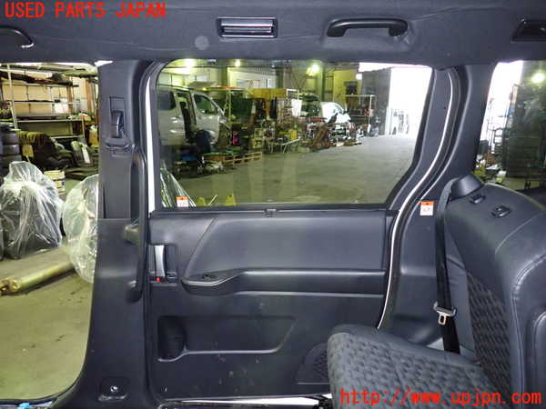 1UPJ-9237021290]ヴォクシー(ノア)(MZRA90W)右後ドア 中古 NSG M3Q8 43R-003021_5