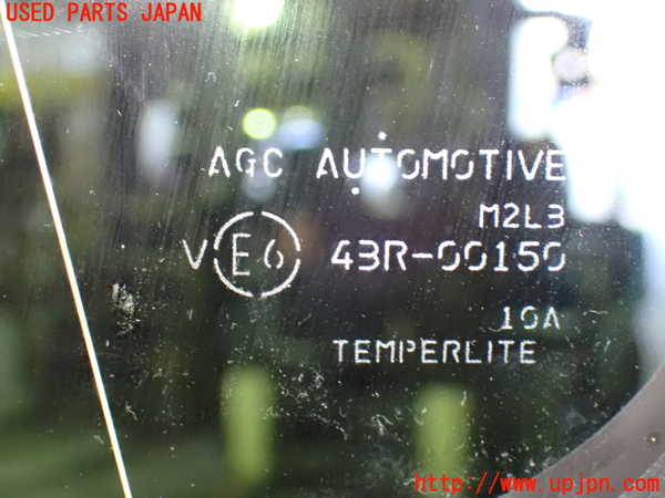 1UPJ-9237021380]ヴォクシー(ノア)(MZRA90W)右クォーターガラス 中古 AGC M2L3 43R-00150_2