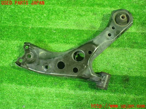1UPJ-9237025186]ヴォクシー(ノア)(MZRA90W)左フロントロアアーム1 中古_2
