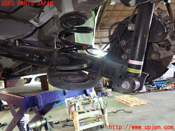 1UPJ-9237025380]ヴォクシー(ノア)(MZRA90W)リアアクスルビーム 中古_3