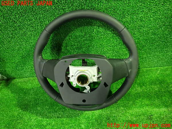 1UPJ-9237027855]ヴォクシー(ノア)(MZRA90W)ステアリングホイール 中古_4