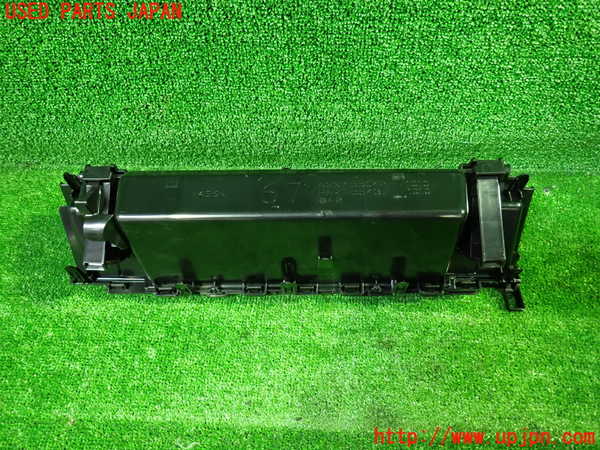 1UPJ-9237027516]ヴォクシー(ノア)(MZRA90W)グローブボックス1 中古_3