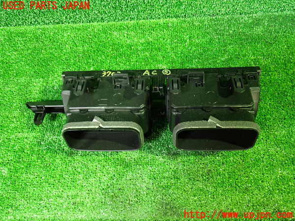1UPJ-9237027528]ヴォクシー(ノア)(MZRA90W)エアコン吹き出し口3(真中) 中古_2