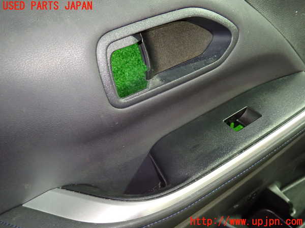 1UPJ-9237021264]ヴォクシー(ノア)(MZRA90W)左前ドア内張り 中古_2