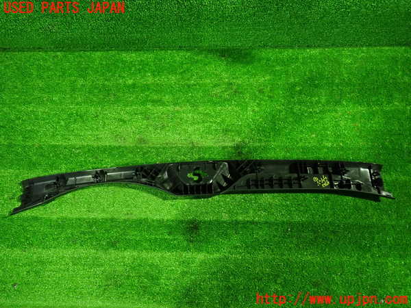 1UPJ-9237027772]ヴォクシー(ノア)(MZRA90W)ラゲッジトレイ2 中古_2