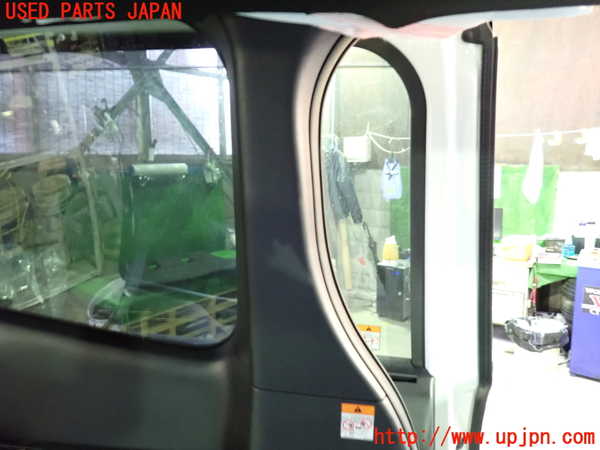 1UPJ-9237027680]ヴォクシー(ノア)(MZRA90W)左リアピラートリム 中古_3