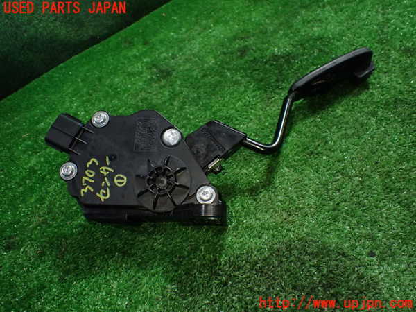 1UPJ-9237036381]コペン(LA400K)センサー1(アクセルペダル) 中古_3