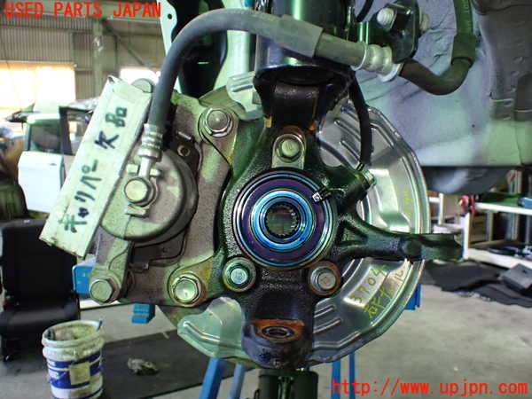 1UPJ-9237044290]スペーシア カスタム(MK53S)右フロントナックルハブ 中古_2