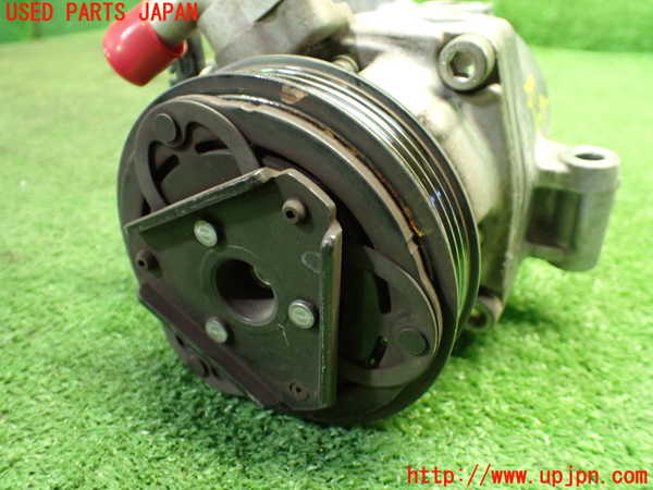 1UPJ-9237046025]スペーシア カスタム(MK53S)エアコンコンプレッサー 中古_4