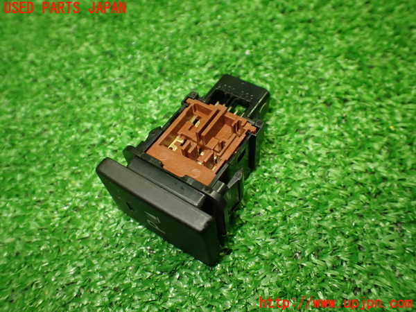 1UPJ-9237046306]スペーシア カスタム(MK53S)スイッチ1 (ソナー) 中古_4