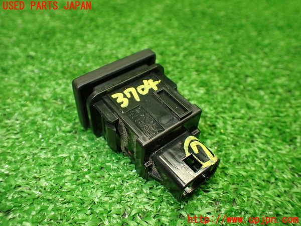 1UPJ-9237046312]スペーシア カスタム(MK53S)スイッチ7 (アイドリングストップOFF) 中古_3