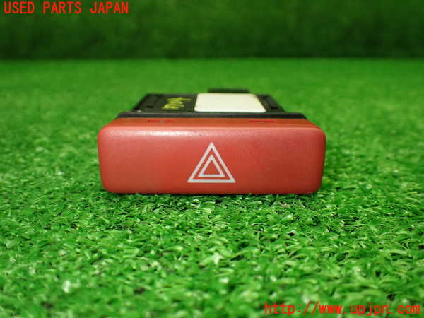 1UPJ-9237046290]スペーシア カスタム(MK53S)ハザードスイッチ 中古_2