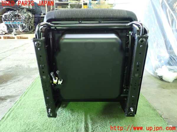 1UPJ-9237047065]スペーシア カスタム(MK53S)助手席シート 中古_5