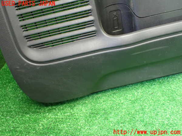 1UPJ-9237041234]スペーシア カスタム(MK53S)右前ドア内張り 中古_4