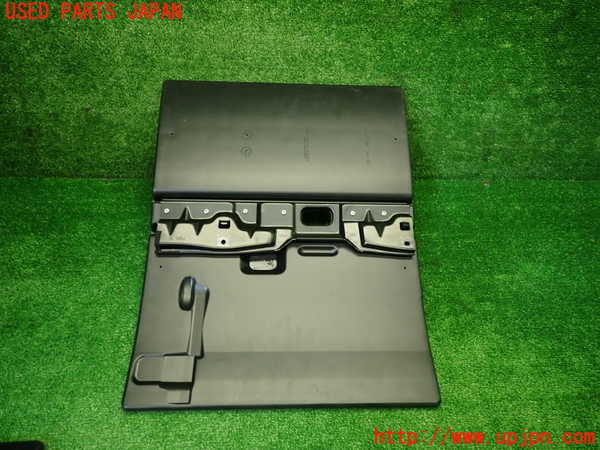 1UPJ-9237047772]スペーシア カスタム(MK53S)ラゲッジトレイ2 (右側のもの) 中古_2