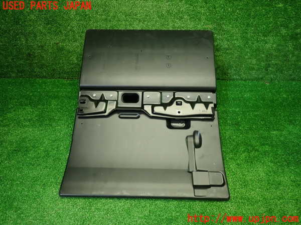1UPJ-9237047773]スペーシア カスタム(MK53S)ラゲッジトレイ3 (左側のもの) 中古_2