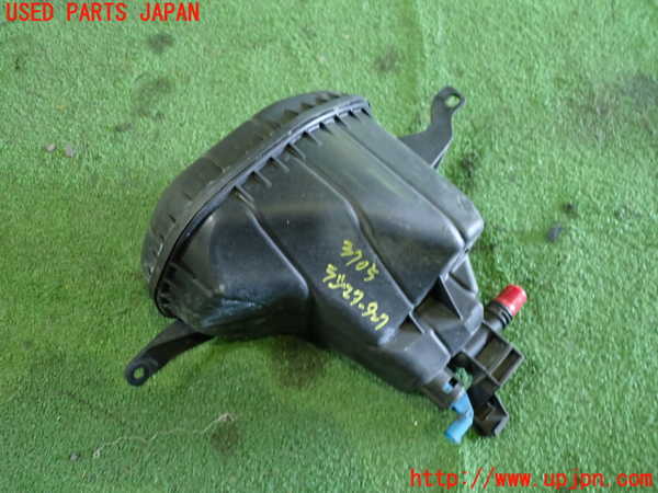 1UPJ-9237052410]BMW 528i(FR30)(F10)ラジエータータンク 中古_3