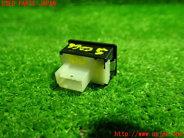 1UPJ-9237056312]BMW 528i(FR30)(F10)スイッチ7 (トランク) 中古_2