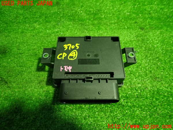 1UPJ-9237056149]BMW 528i(FR30)(F10)コンピューター4 中古_3