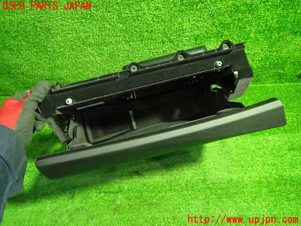 1UPJ-9237057516]BMW 528i(FR30)(F10)グローブボックス1 中古_2