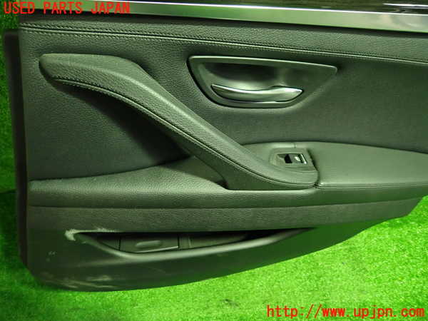 1UPJ-9237051294]BMW 528i(FR30)(F10)右後ドア内張り 中古_2