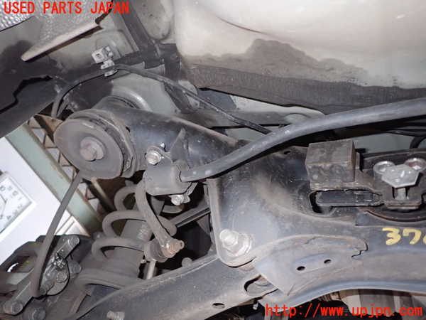 1UPJ-9237065295]クラウン ロイヤル ハイブリッド(AWS210)リアメンバー 中古_3