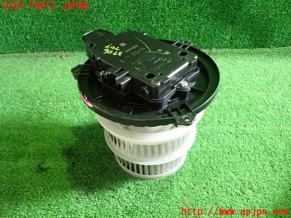 1UPJ-9237066095]クラウン ロイヤル ハイブリッド(AWS210)ブロアファン(ブロアーファン) 中古_2