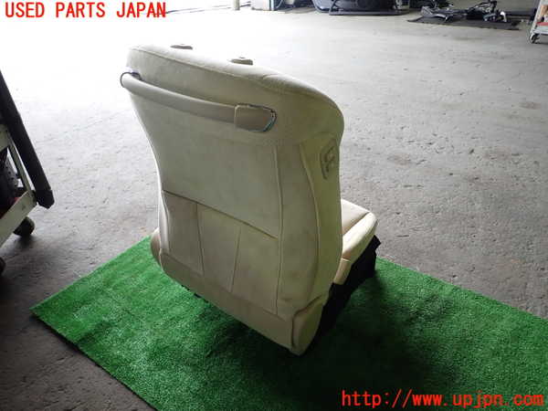 1UPJ-9237067065]クラウン ロイヤル ハイブリッド(AWS210)助手席シート 中古_4