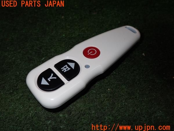 3UPJ=9237070571]セレナ XV(C28)チェアキャブ スロープタイプ 純正 ワイヤレスリモコン 車いす電動ウインチ 福祉車両 中古_3