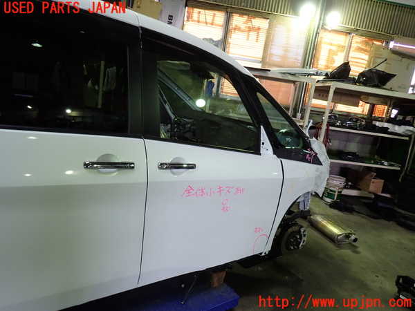 1UPJ-9237071230]セレナ(C28)右前ドア AGC M2H3 中古_2