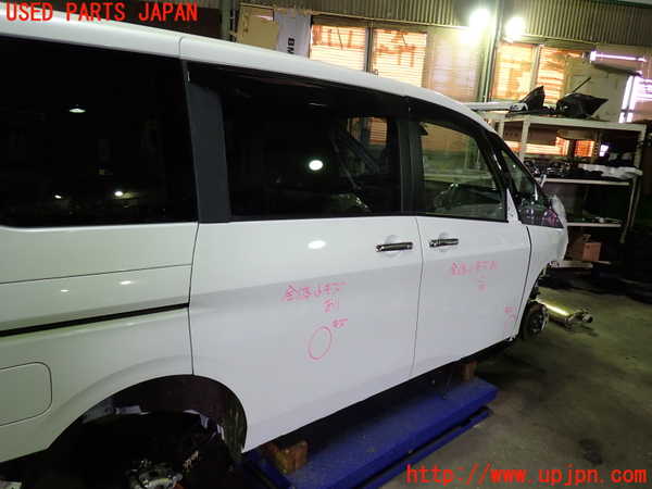 1UPJ-9237071290]セレナ(C28)右後ドア AGC M1235 中古_2