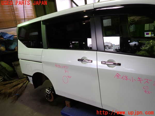 1UPJ-9237071290]セレナ(C28)右後ドア AGC M1235 中古_3