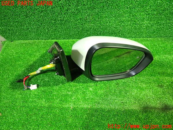 1UPJ-9237071210]セレナ(C28)右ドアミラー 中古_2