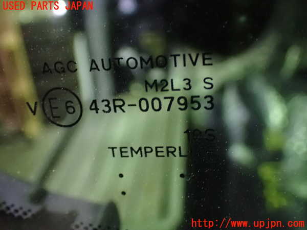 1UPJ-9237071380]セレナ(C28)右クォーターガラス AGC M2L3 中古_2