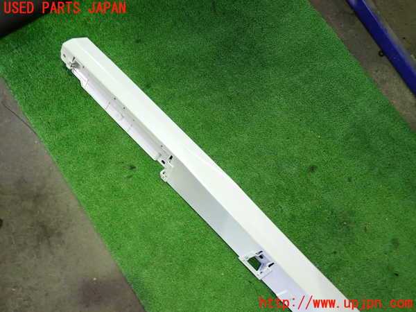 1UPJ-9237071392]セレナ(C28)左サイドステップ 中古_3