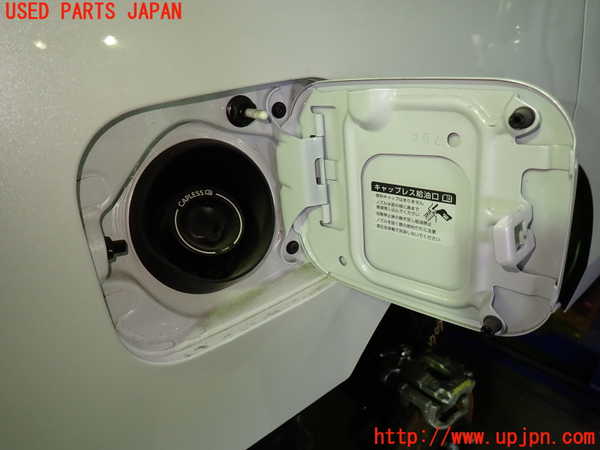 1UPJ-9237071690]セレナ(C28)フューエルリッド 中古_2