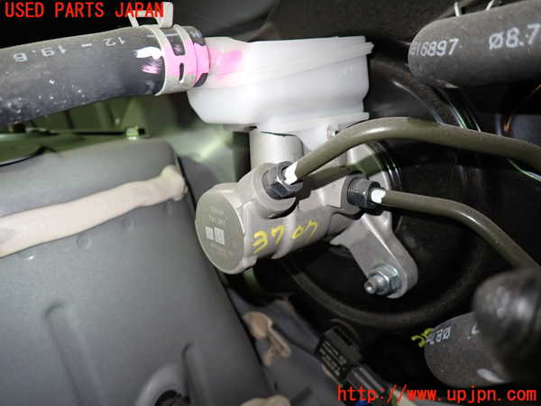 1UPJ-9237074050]セレナ(C28)ブレーキマスターシリンダー 中古_3