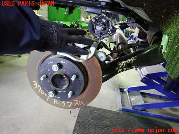 1UPJ-9237075380]セレナ(C28)リアアクスルビーム 中古_2