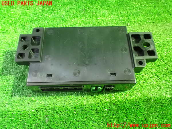 1UPJ-9237076149]セレナ(C28)コンピューター4 (284E7 7DA1D) 中古_2