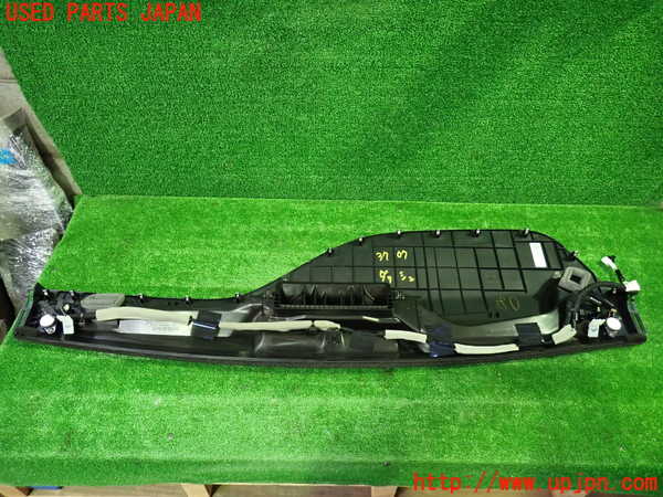 1UPJ-9237077505]セレナ(C28)ダッシュボード 中古_2