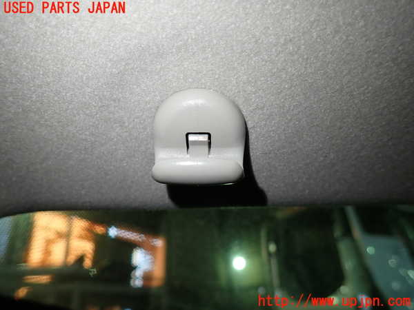 1UPJ-9237077625]セレナ(C28)室内サンバイザー右側 中古_4